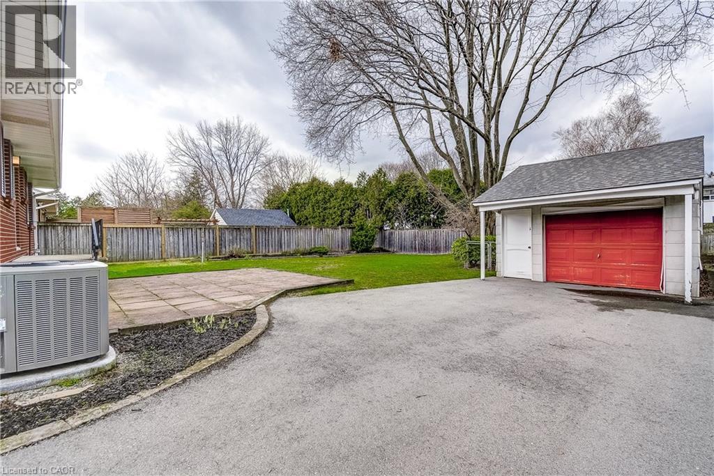 1057 Cedar Avenue, Burlington, Ontario  L7T 2R8 - Photo 44 - 40819195