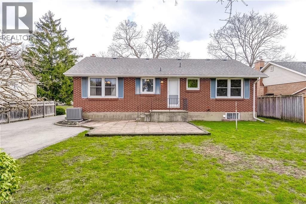 1057 Cedar Avenue, Burlington, Ontario  L7T 2R8 - Photo 47 - 40819195