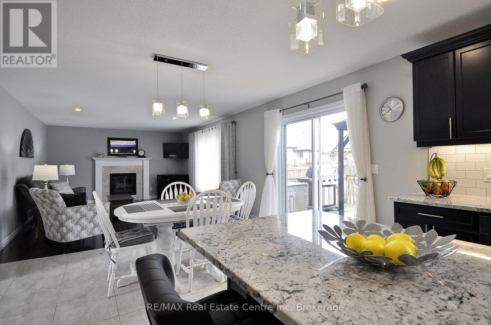 82 Curtis Street S, East Zorra-Tavistock, Ontario  N0J 1M0 - Photo 14 - X13013040