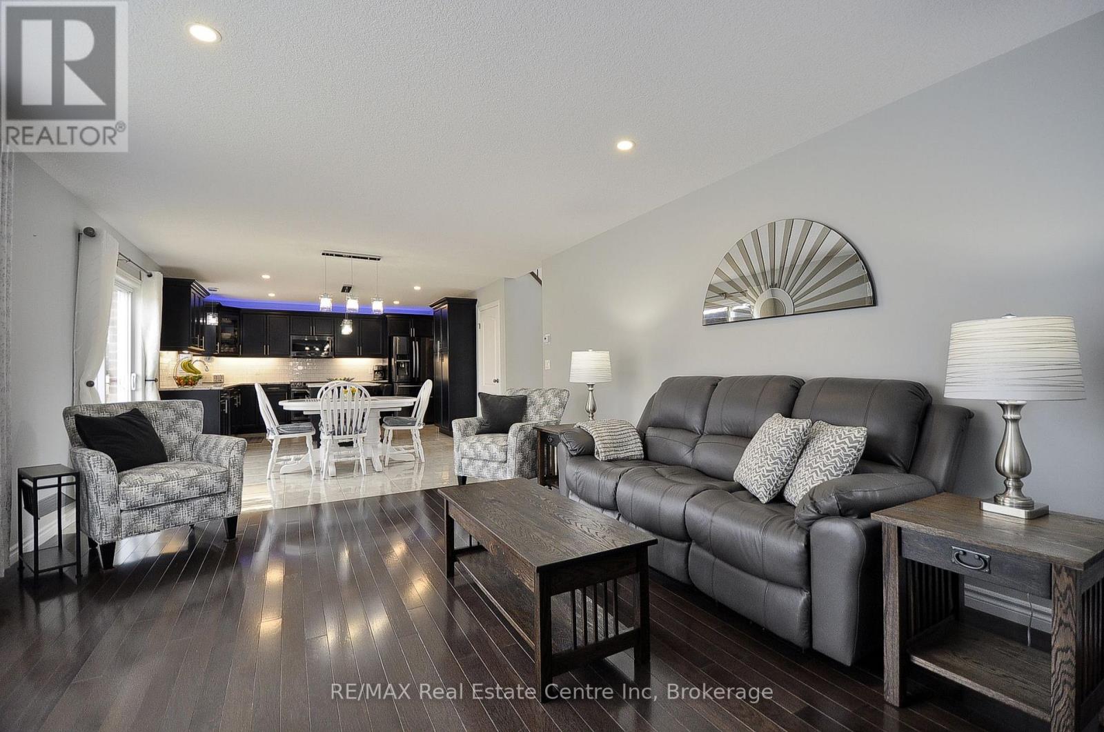 82 Curtis Street S, East Zorra-Tavistock, Ontario  N0J 1M0 - Photo 17 - X13013040