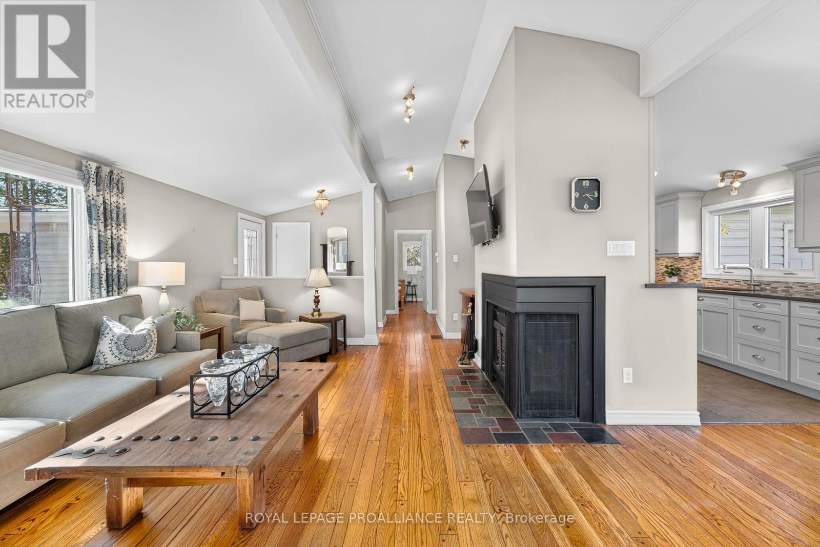 482 Island Road, Prince Edward County, Ontario  K0K 2T0 - Photo 10 - X13013076