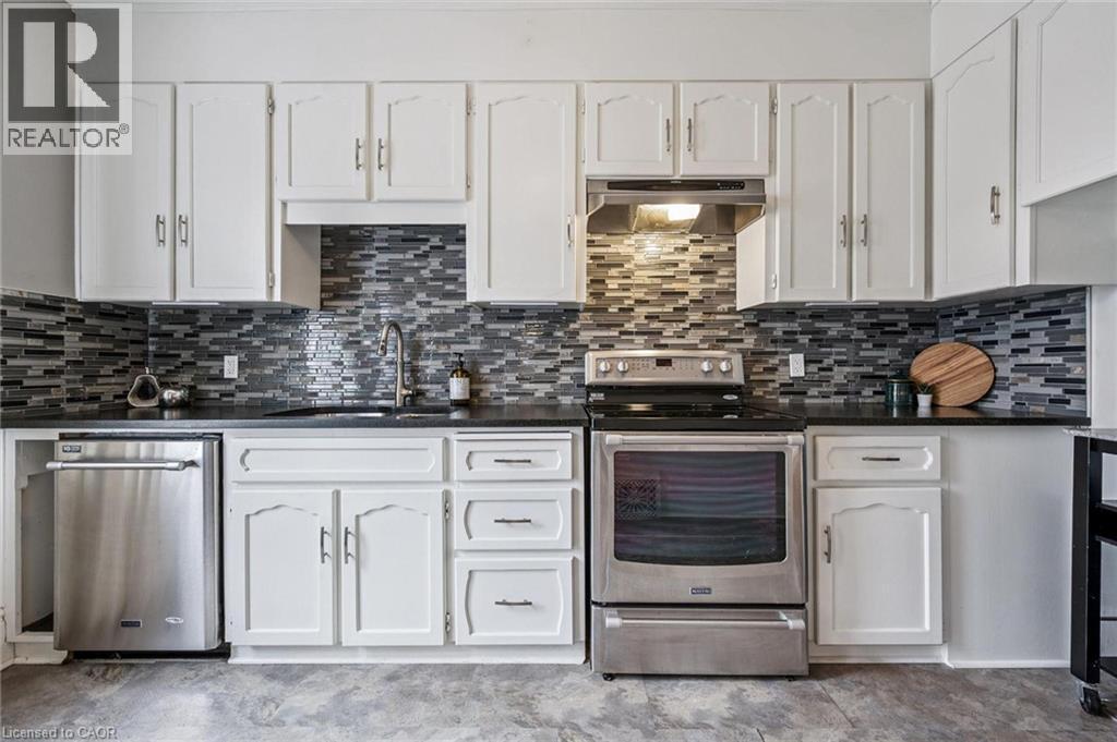 166 Waterloo Avenue, Guelph, Ontario  N1H 3J1 - Photo 8 - 40812870