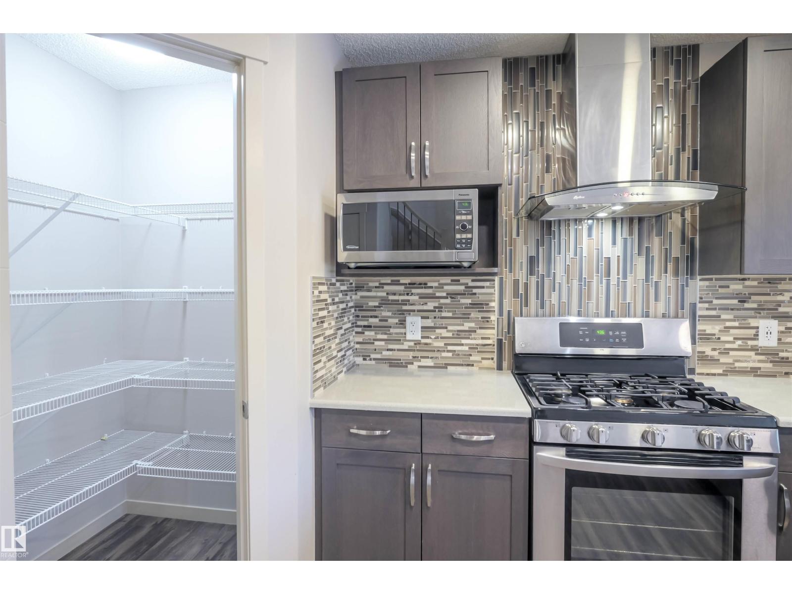 1426 25 Av Nw, Edmonton, Alberta  T6T 2E2 - Photo 8 - E4482872