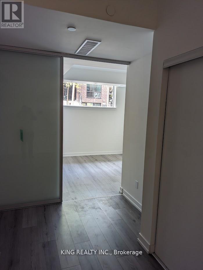 35 - 871 Sheppard Avenue W, Toronto, Ontario  M3H 0E8 - Photo 9 - C13012964