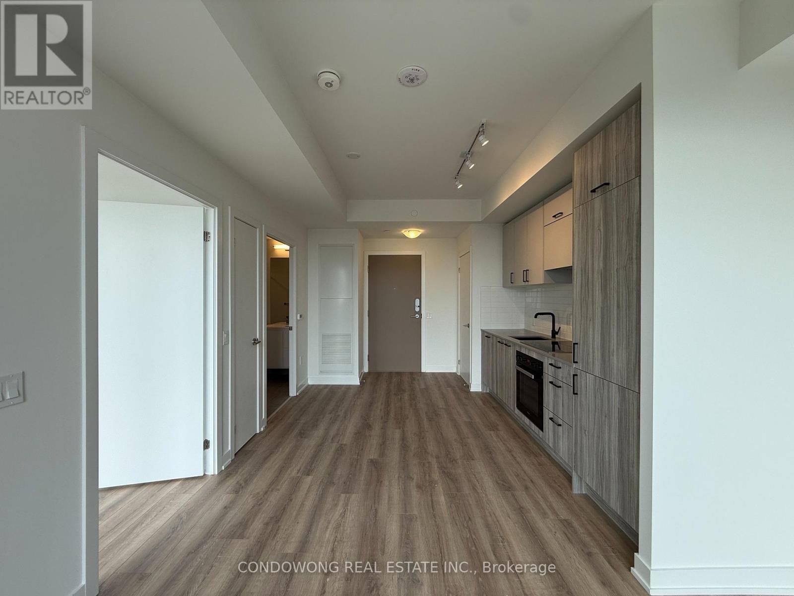 710 - 5 Quarrington Lane, Toronto, Ontario  M3C 0S5 - Photo 4 - C13012984