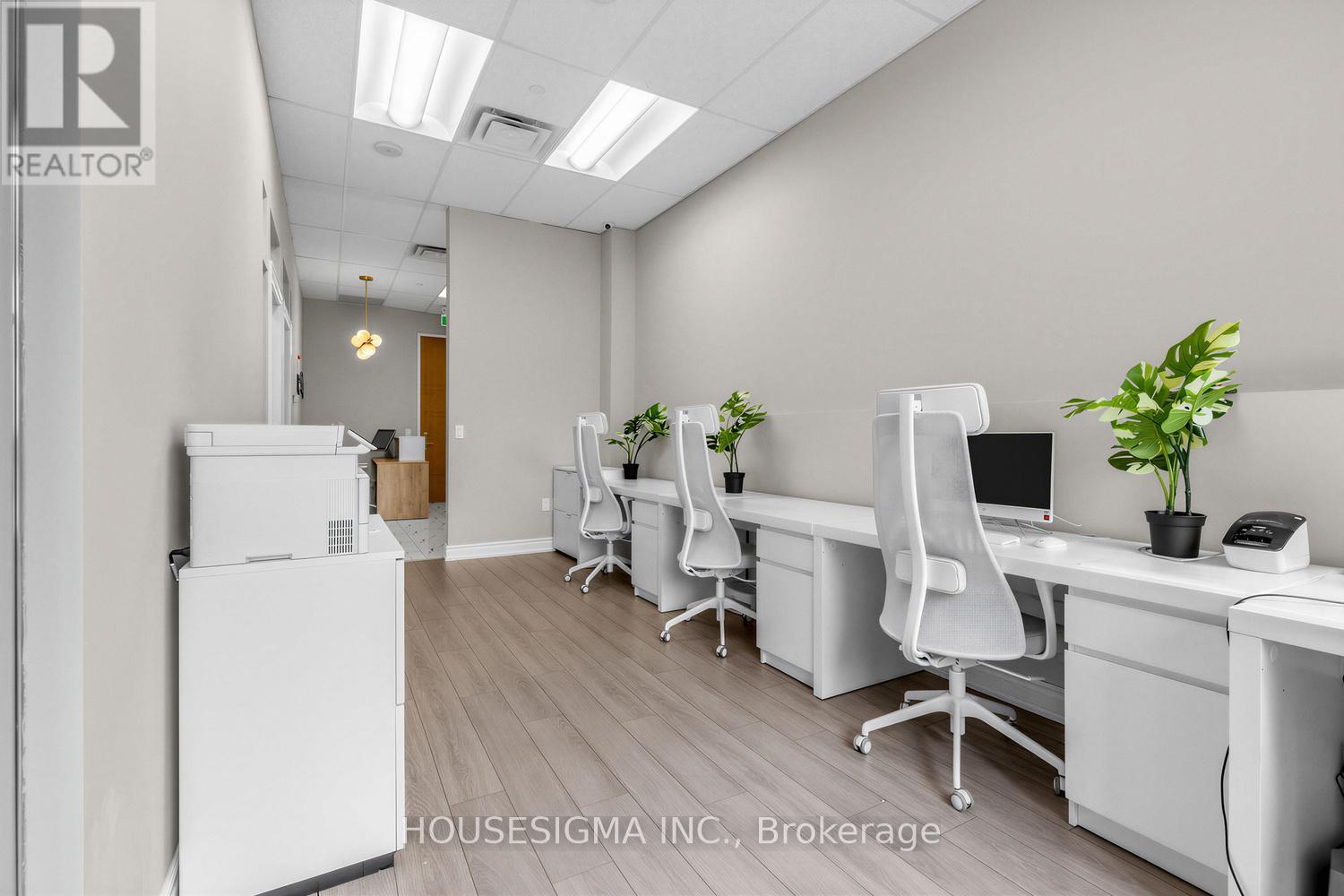 609 - 4789 Yonge Street, Toronto, Ontario  M2N 0G3 - Photo 11 - C13012994