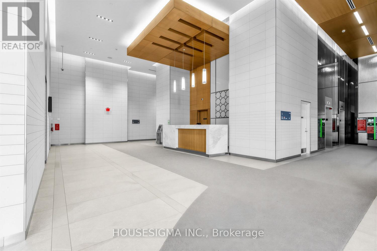 609 - 4789 Yonge Street, Toronto, Ontario  M2N 0G3 - Photo 5 - C13012994