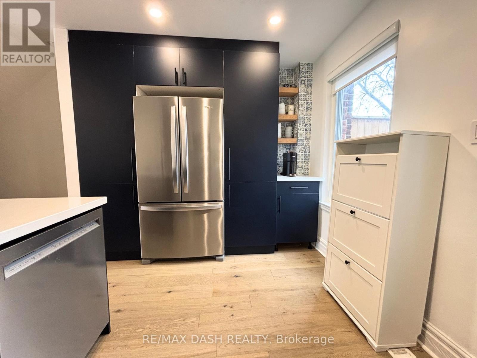 3312 Bathurst Street, Toronto, Ontario  M6A 2B6 - Photo 7 - C13013048