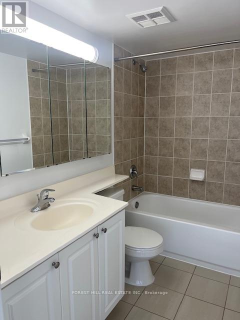 2110 - 925 Bay Street, Toronto, Ontario  M5S 3L4 - Photo 13 - C13013054