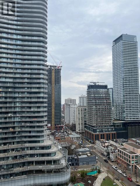 2110 - 925 Bay Street, Toronto, Ontario  M5S 3L4 - Photo 23 - C13013054