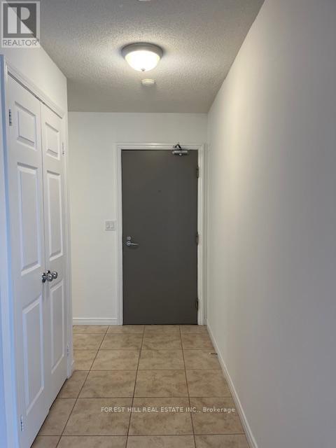 2110 - 925 Bay Street, Toronto, Ontario  M5S 3L4 - Photo 4 - C13013054