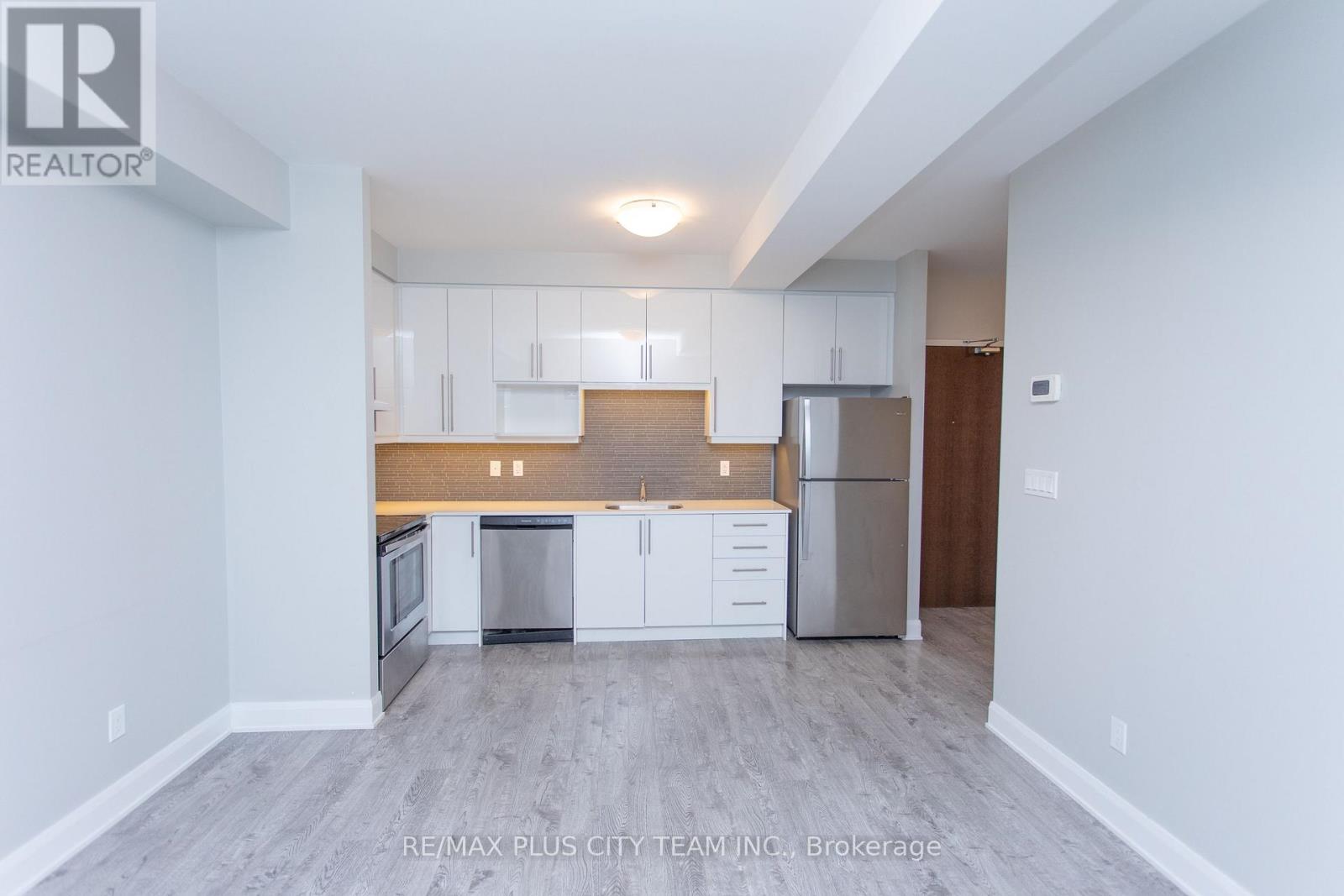 202 - 686 Bathurst Street, Toronto, Ontario  M5S 2R3 - Photo 4 - C13013086