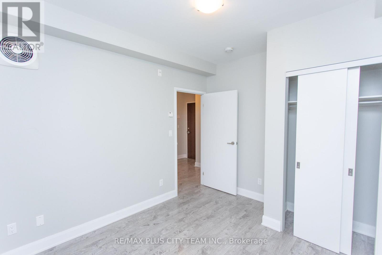 202 - 686 Bathurst Street, Toronto, Ontario  M5S 2R3 - Photo 7 - C13013086