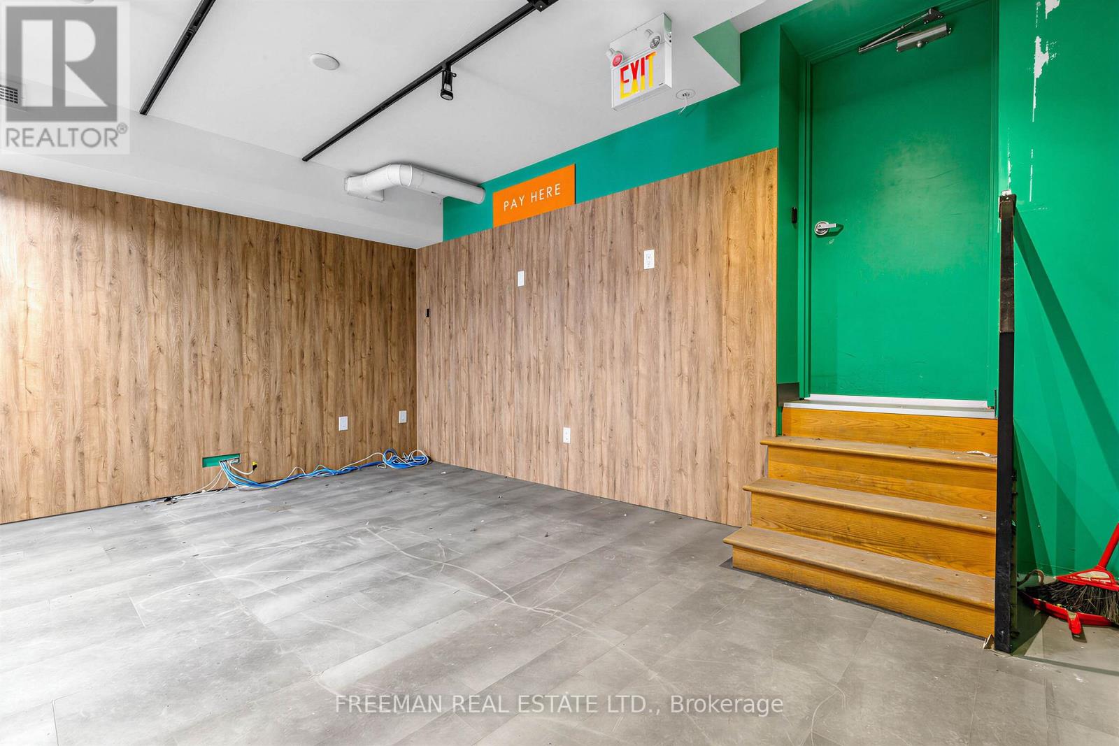 Main & Lower - 1239 Bloor Street W, Toronto, Ontario  M6H 1N6 - Photo 12 - C13013098