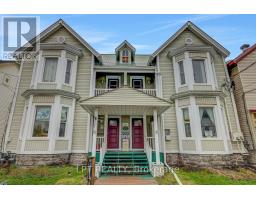 8197 VICTORIA STREET, Ottawa, Ontario