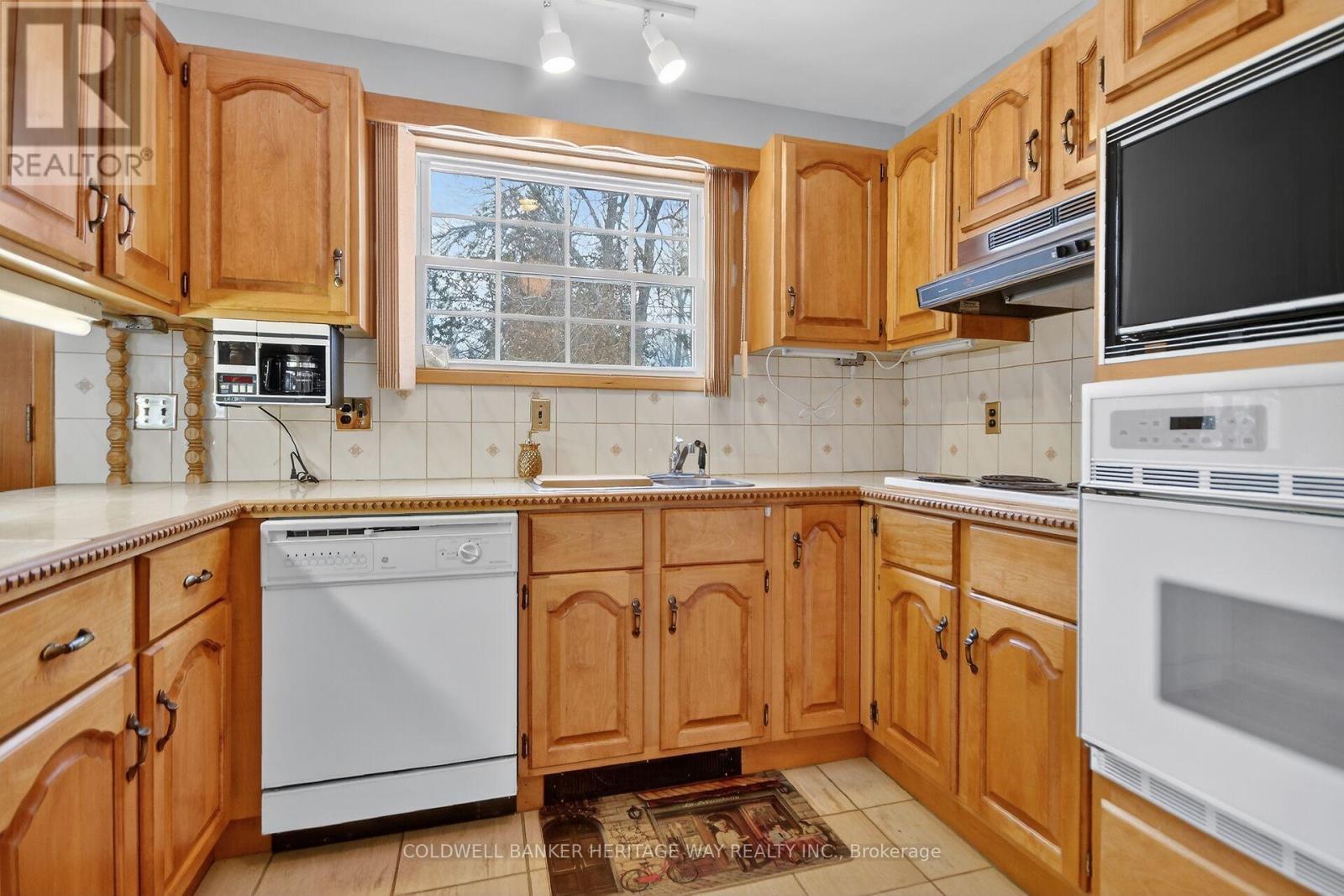 122 Avenue 4 Avenue, Beckwith, Ontario  K7C 4L7 - Photo 12 - X13013034