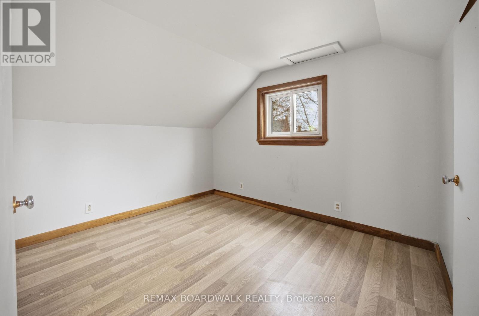 88 Charles Street, Carleton Place, Ontario  K7C 2Y3 - Photo 11 - X13013096