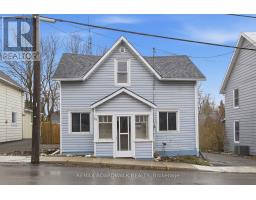 88 CHARLES STREET, Carleton Place, Ontario
