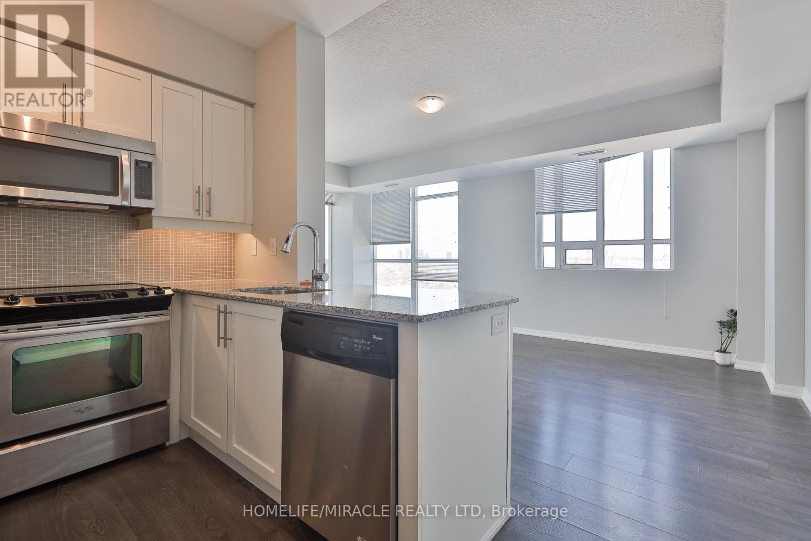 2815 - 125 Western Battery Road, Toronto, Ontario  M6K 3R8 - Photo 26 - C12982944