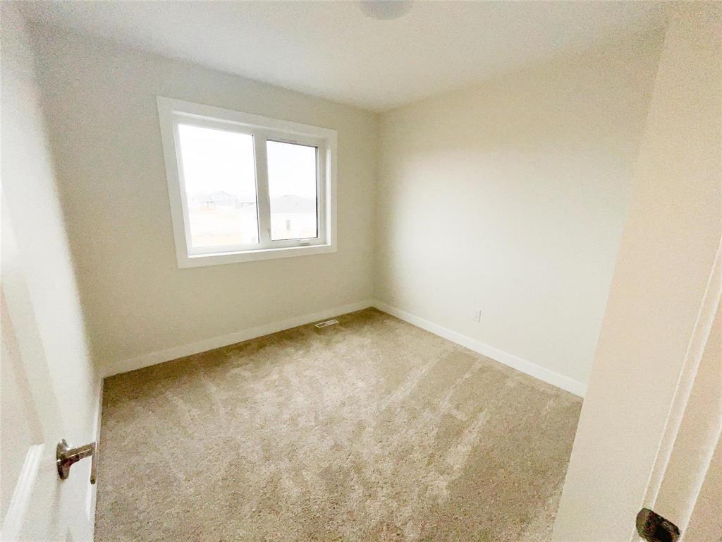 54 Feathertail Way, New Bothwell, Manitoba  X0X 0X0 - Photo 10 - 202607456