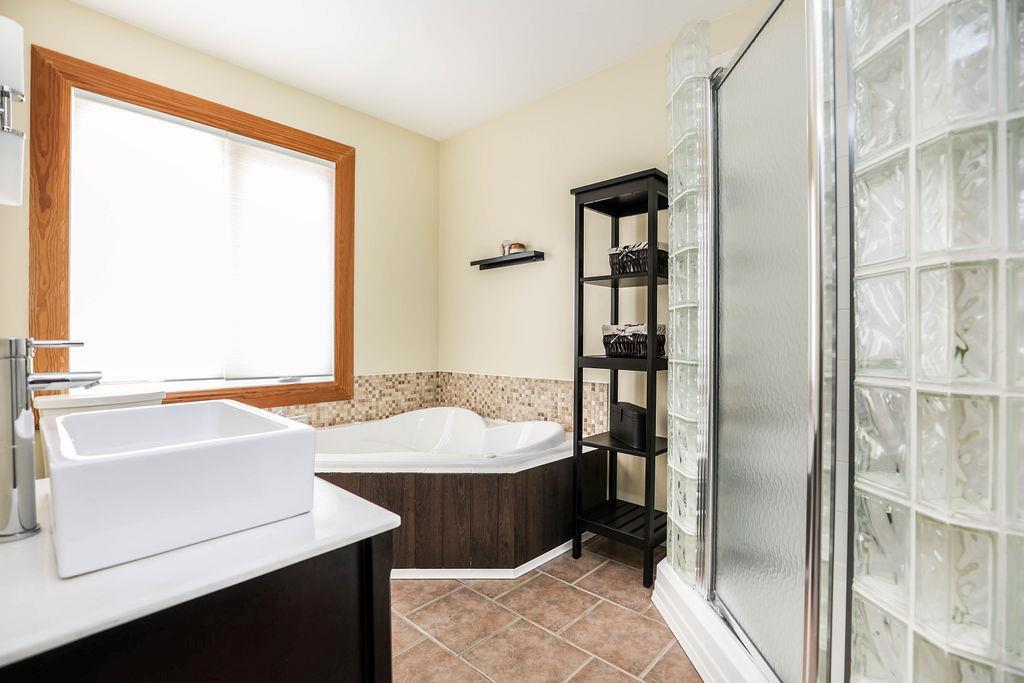 1244 Spruce Street, Winnipeg, Manitoba  R3E 2V6 - Photo 22 - 202607551