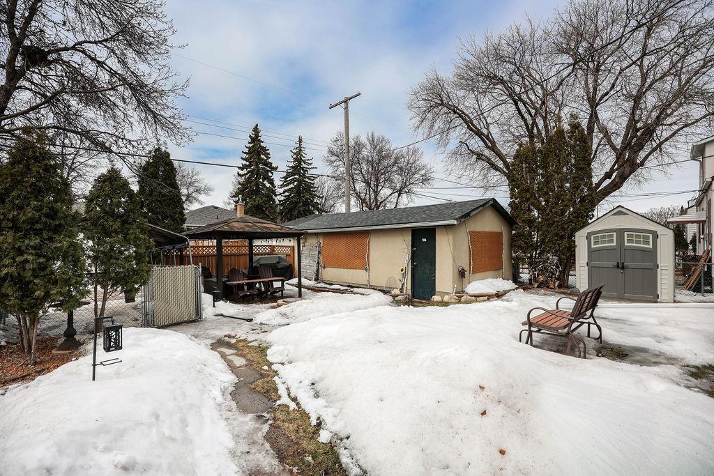 1244 Spruce Street, Winnipeg, Manitoba  R3E 2V6 - Photo 43 - 202607551