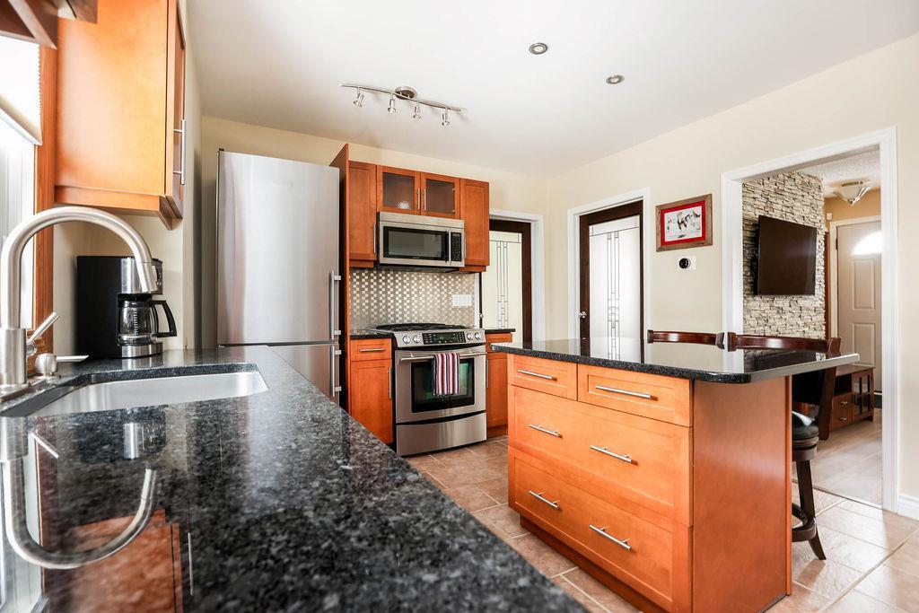 1244 Spruce Street, Winnipeg, Manitoba  R3E 2V6 - Photo 11 - 202607551