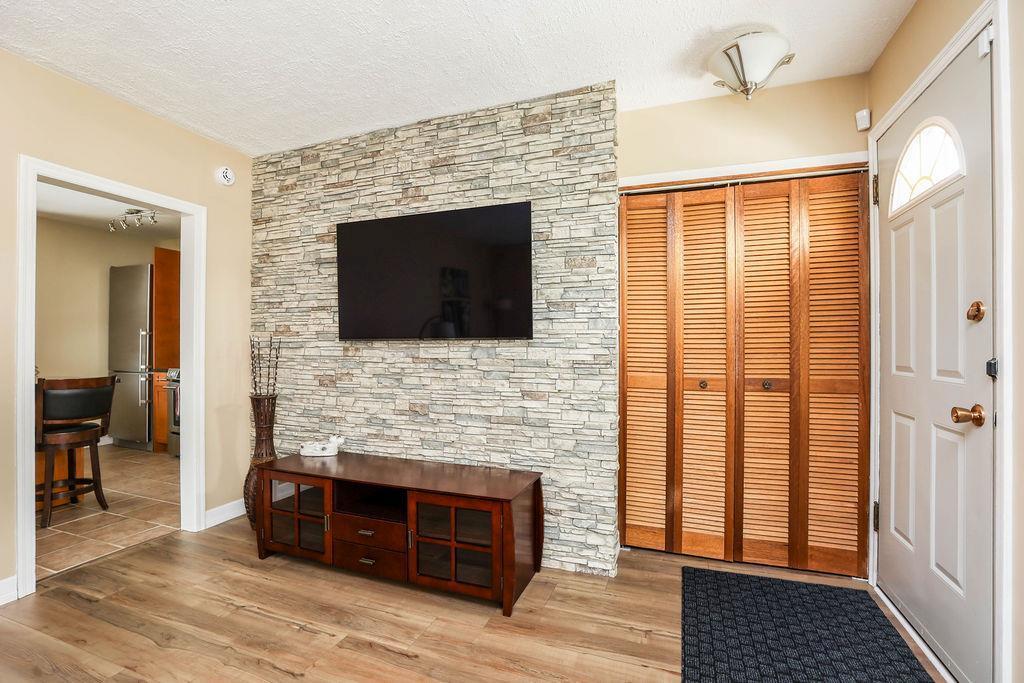 1244 Spruce Street, Winnipeg, Manitoba  R3E 2V6 - Photo 6 - 202607551