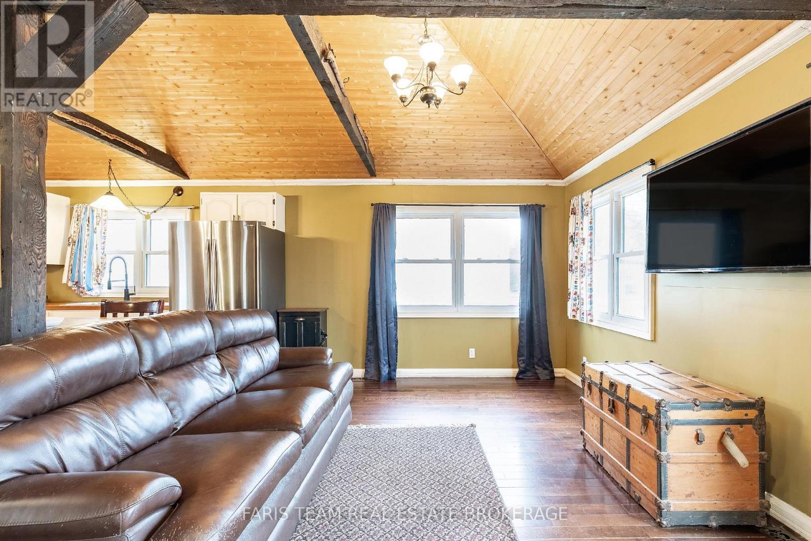 1417 Maple Way, Innisfil, Ontario  L0L 1C0 - Photo 14 - N12964634