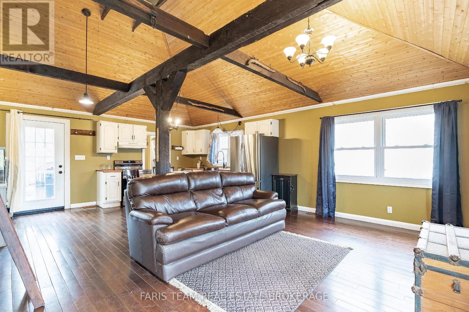 1417 Maple Way, Innisfil, Ontario  L0L 1C0 - Photo 13 - N12964634