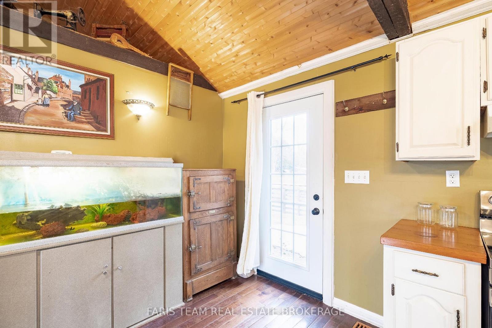 1417 Maple Way, Innisfil, Ontario  L0L 1C0 - Photo 24 - N12964634