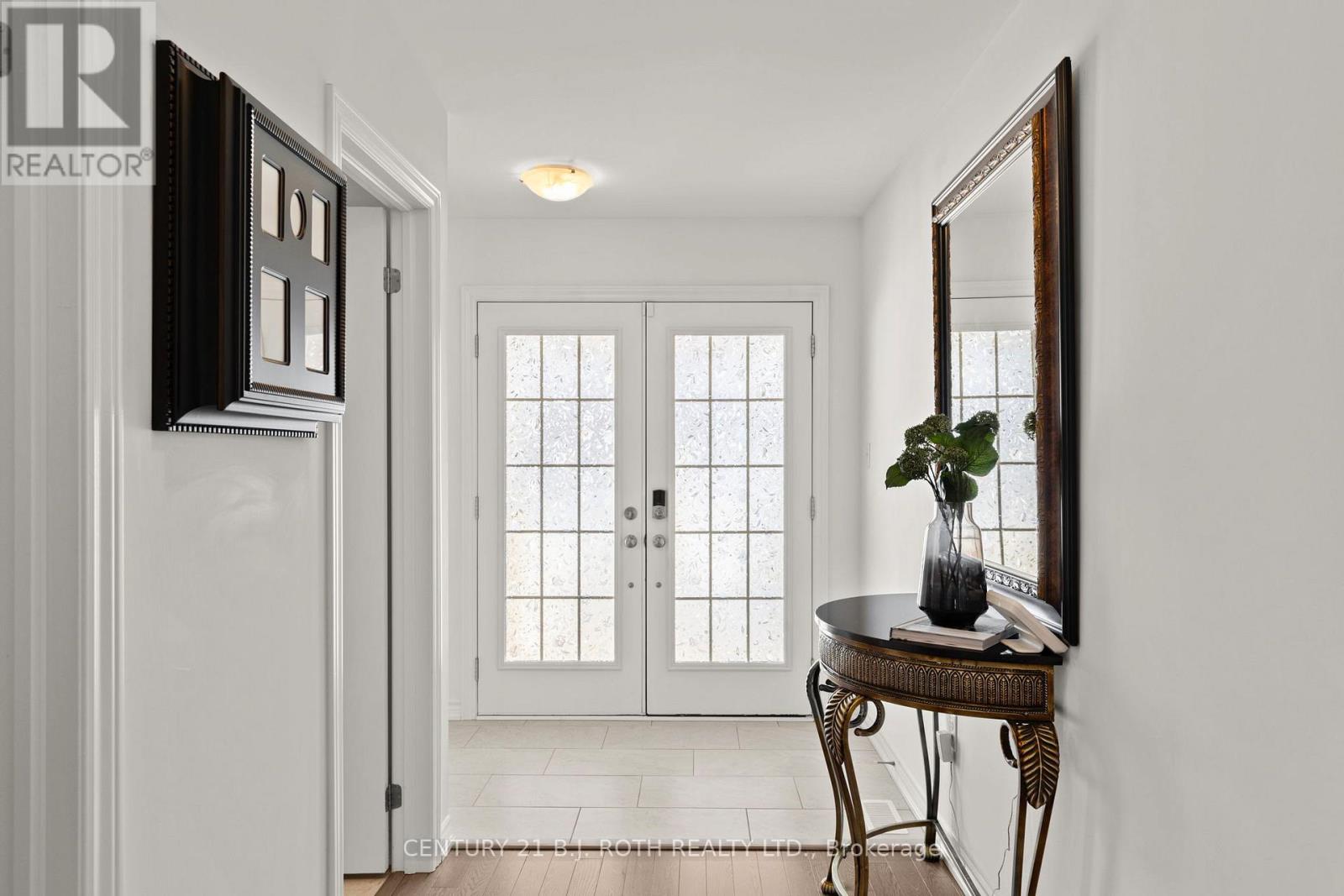 69 Alaskan Heights, Barrie, Ontario  L9J 0H9 - Photo 3 - S12811962