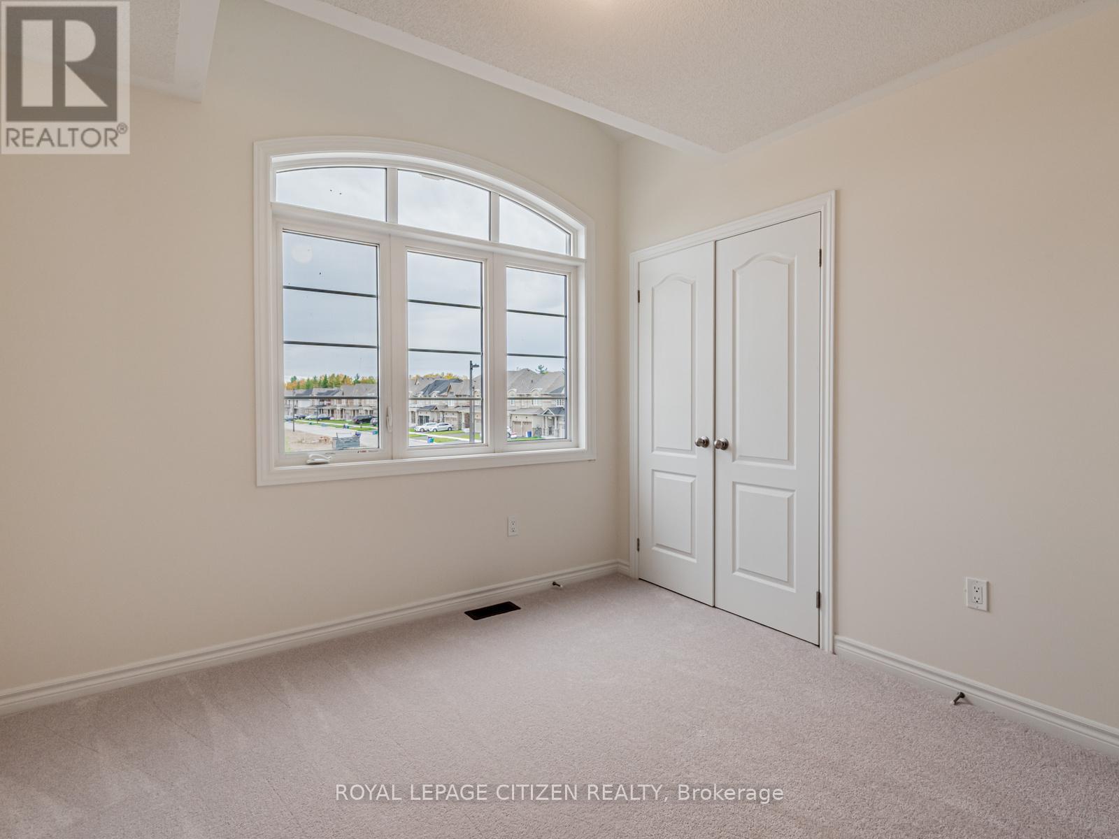 165 Hawkins Street, Georgina, Ontario  L0E 1R0 - Photo 30 - N13012980