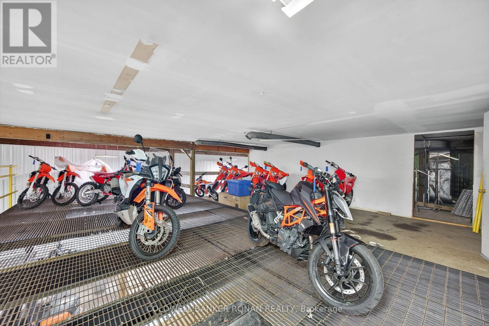 215 Mill Street, Essa, Ontario  L3W 0H1 - Photo 14 - N13013000