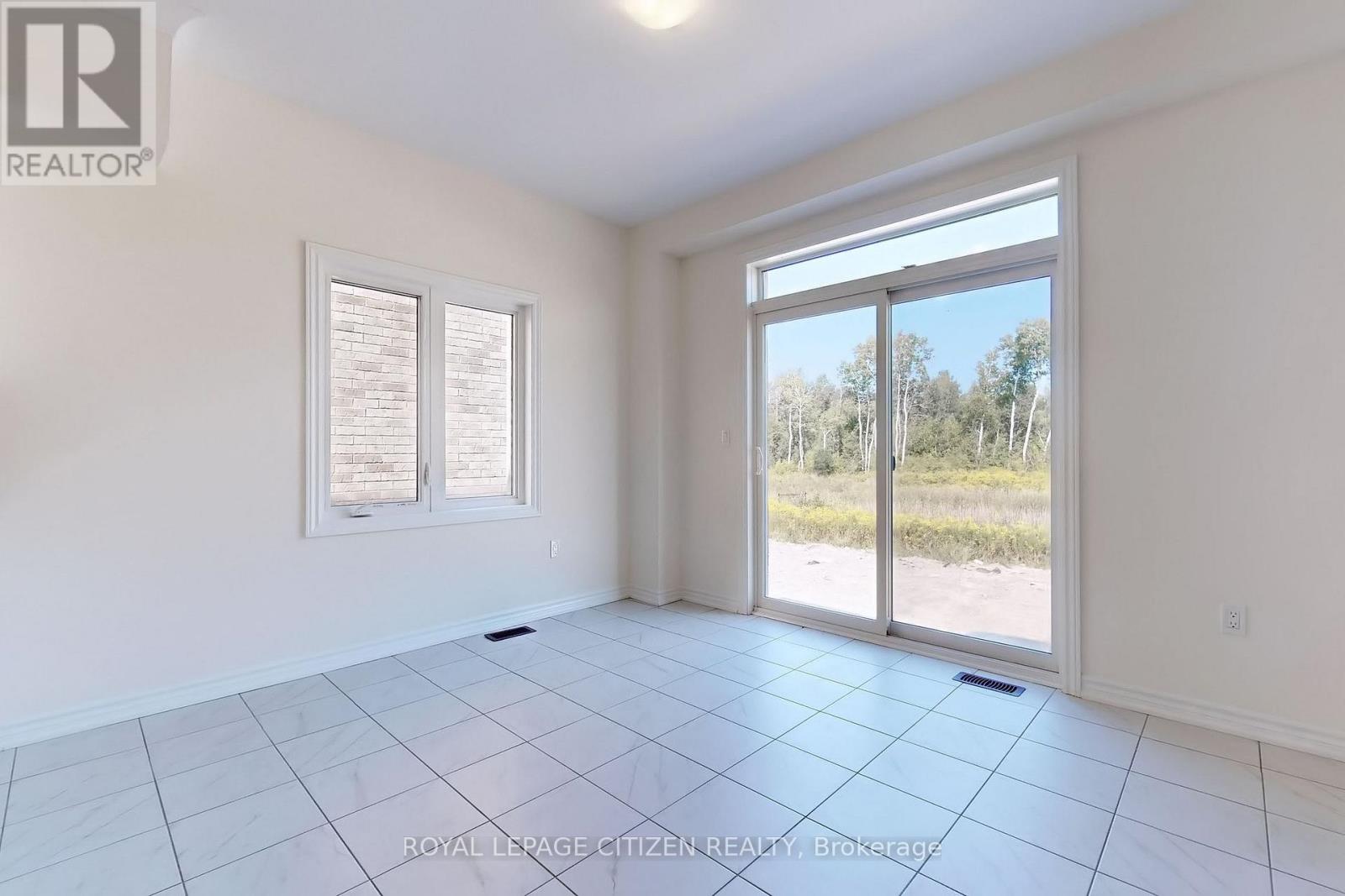 140 Hawkins Street, Georgina, Ontario  L0E 1R0 - Photo 16 - N13013056