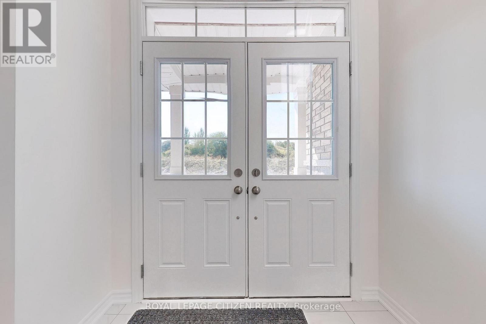 140 Hawkins Street, Georgina, Ontario  L0E 1R0 - Photo 22 - N13013056