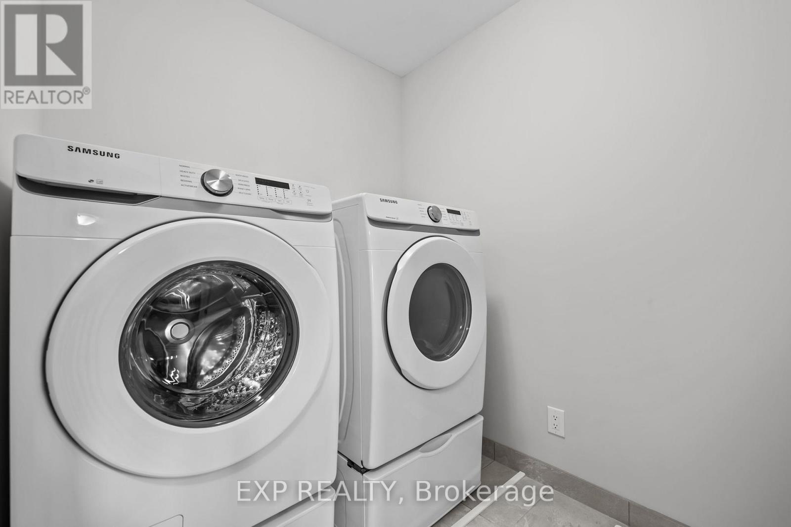 335 Wabasso Lane, Ottawa, Ontario  K1T 0T2 - Photo 14 - X12991520