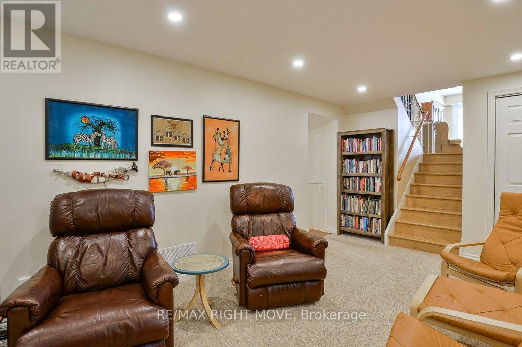 429 Highland Avenue, Orillia, Ontario  L3V 4E8 - Photo 24 - S13012970