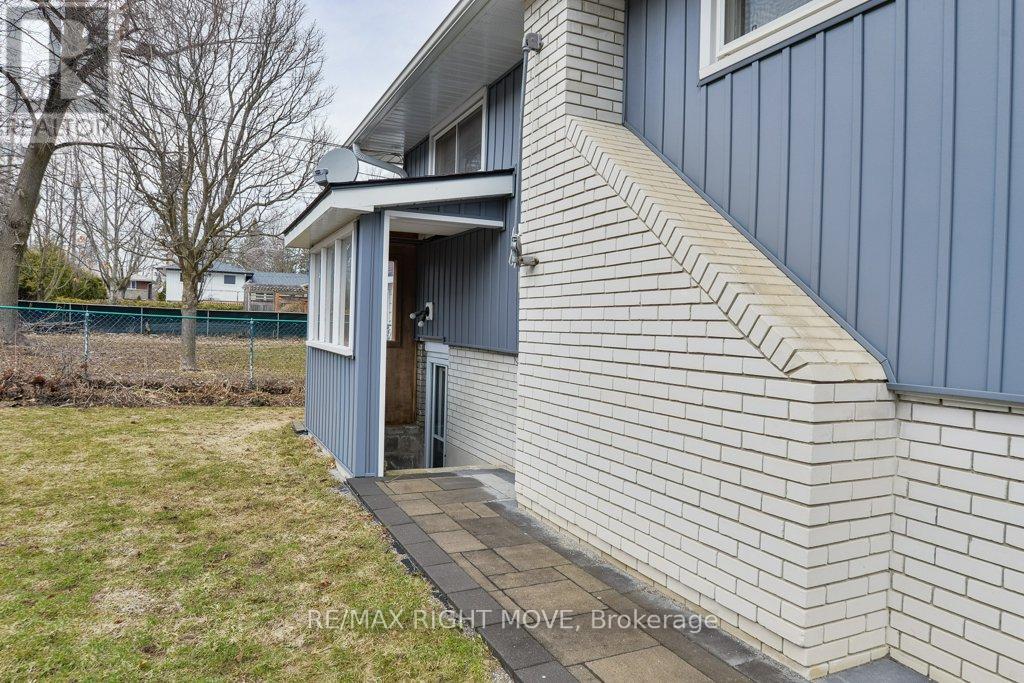 429 Highland Avenue, Orillia, Ontario  L3V 4E8 - Photo 30 - S13012970