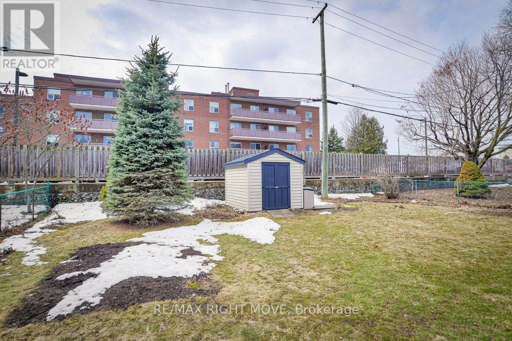 429 Highland Avenue, Orillia, Ontario  L3V 4E8 - Photo 33 - S13012970