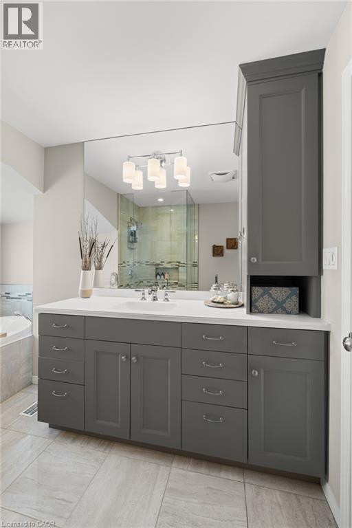 29 Muskoka Court, Kitchener, Ontario  N2B 3M2 - Photo 38 - 40806535