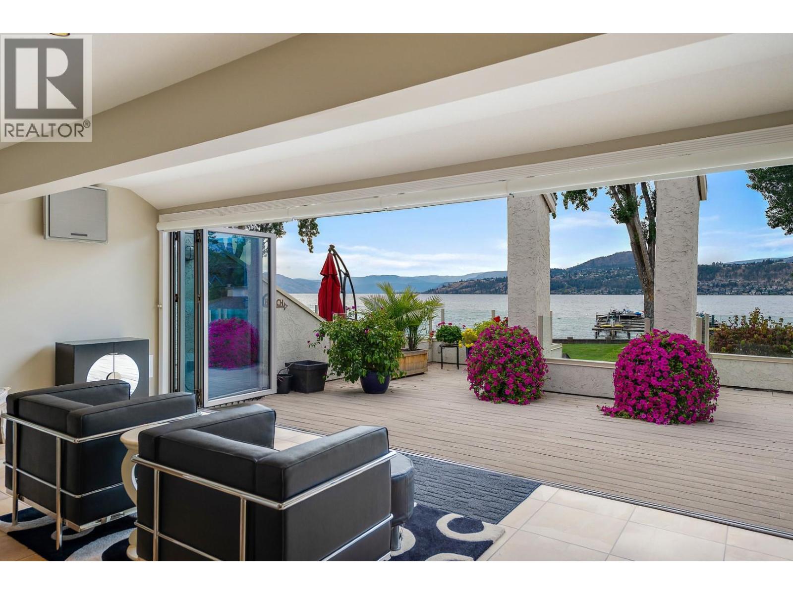 2900 Abbott Street Unit# 208, Kelowna, British Columbia  V1Y 1G6 - Photo 3 - 10367093