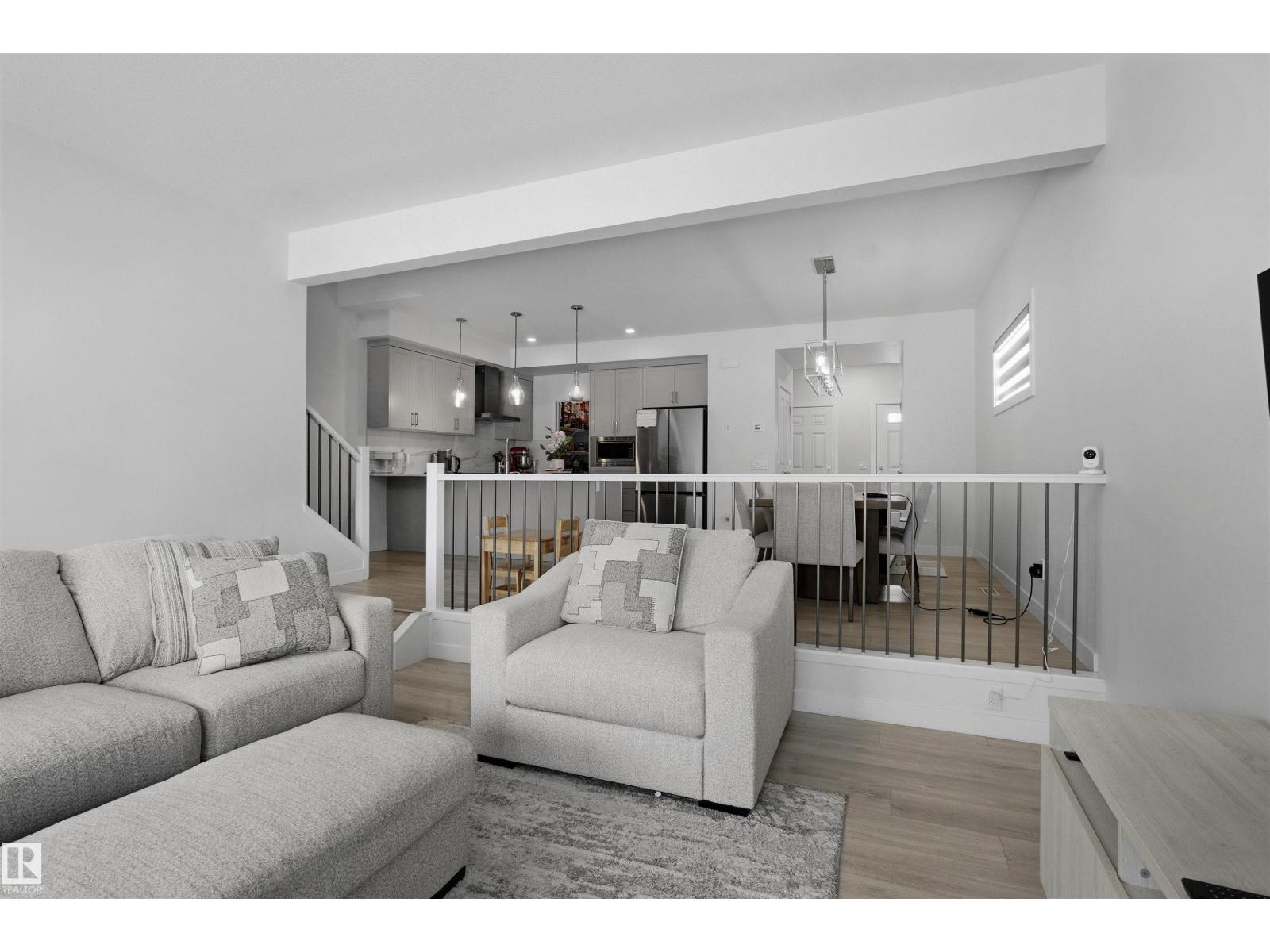 3888 Chrustawka Pl Sw, Edmonton, Alberta  T6W 5B2 - Photo 11 - E4474870