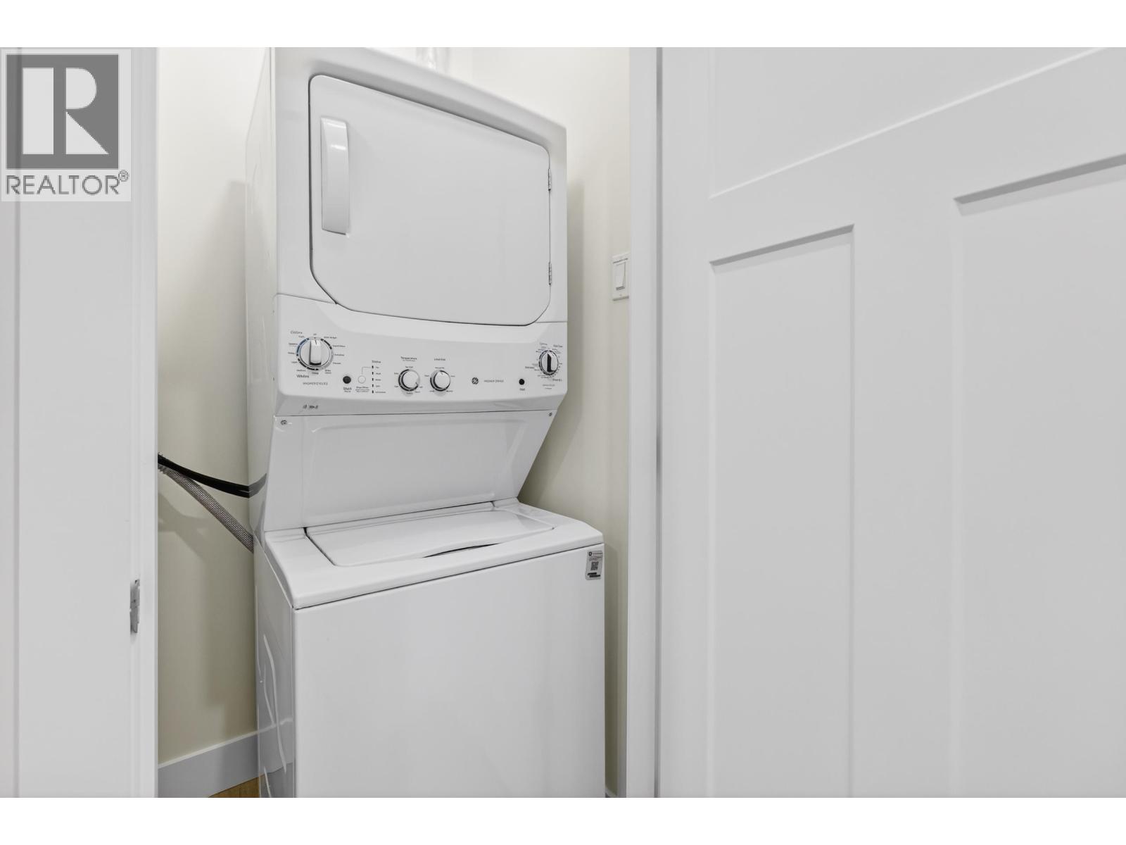 13618 231 Street, Maple Ridge, British Columbia  V2X 0S2 - Photo 32 - R3112679