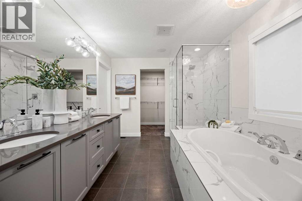 225 West Grove Way SW, Calgary, Alberta  T3H 1Z4 - Photo 32 - A2299131