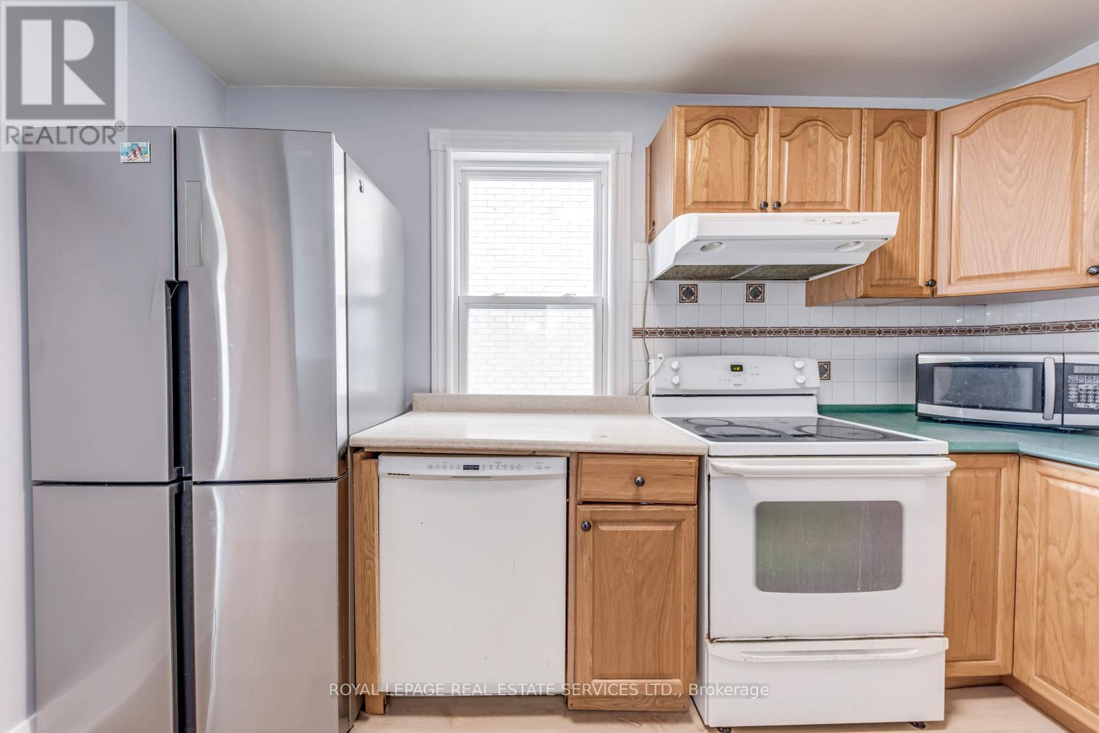 75 Elma Street, Toronto, Ontario  M8V 1X9 - Photo 13 - W13012976