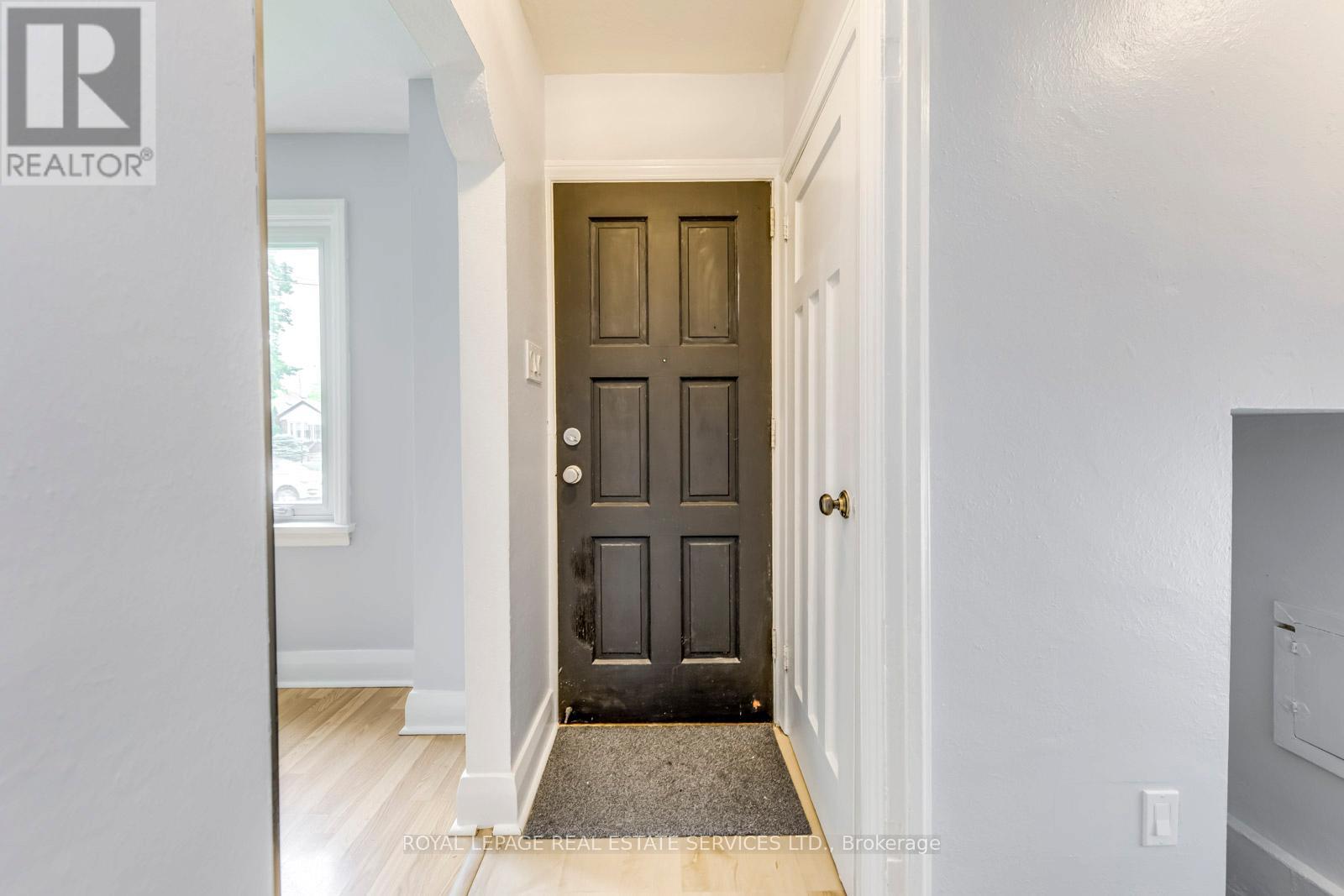 75 Elma Street, Toronto, Ontario  M8V 1X9 - Photo 4 - W13012976