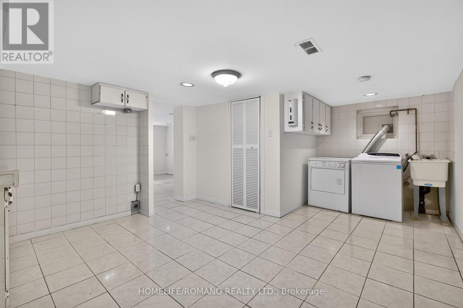 9 Little Avenue, Toronto, Ontario  M9N 1K3 - Photo 35 - W13013022