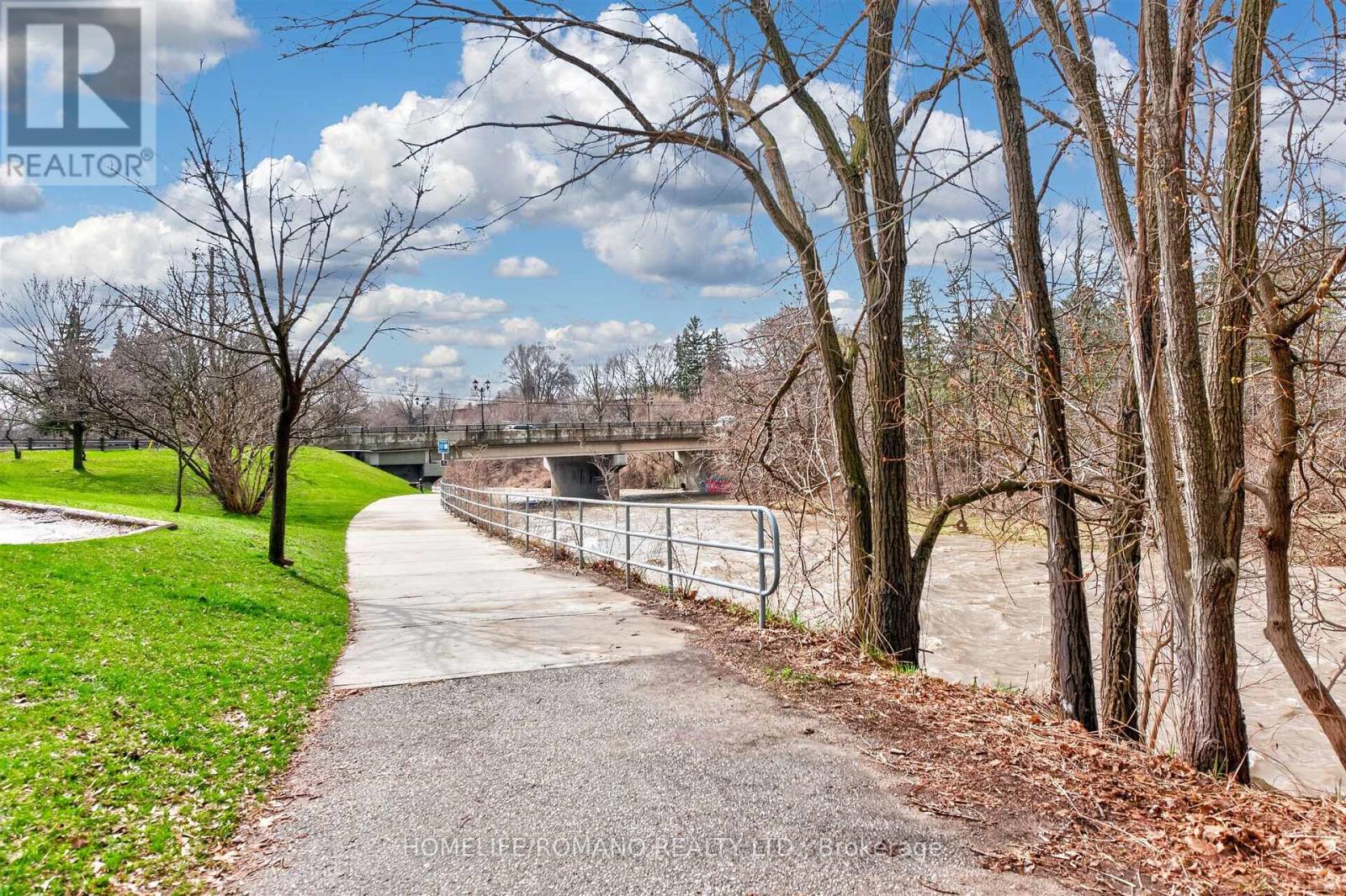 9 Little Avenue, Toronto, Ontario  M9N 1K3 - Photo 41 - W13013022