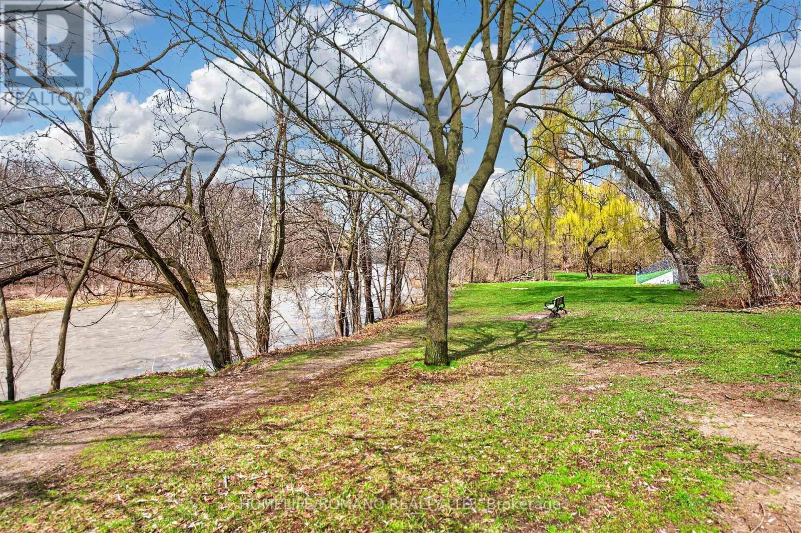 9 Little Avenue, Toronto, Ontario  M9N 1K3 - Photo 42 - W13013022